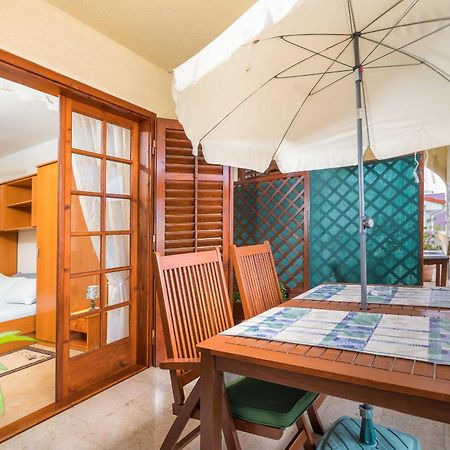 Villa Nada In Fazana - Near The Beach Экстерьер фото