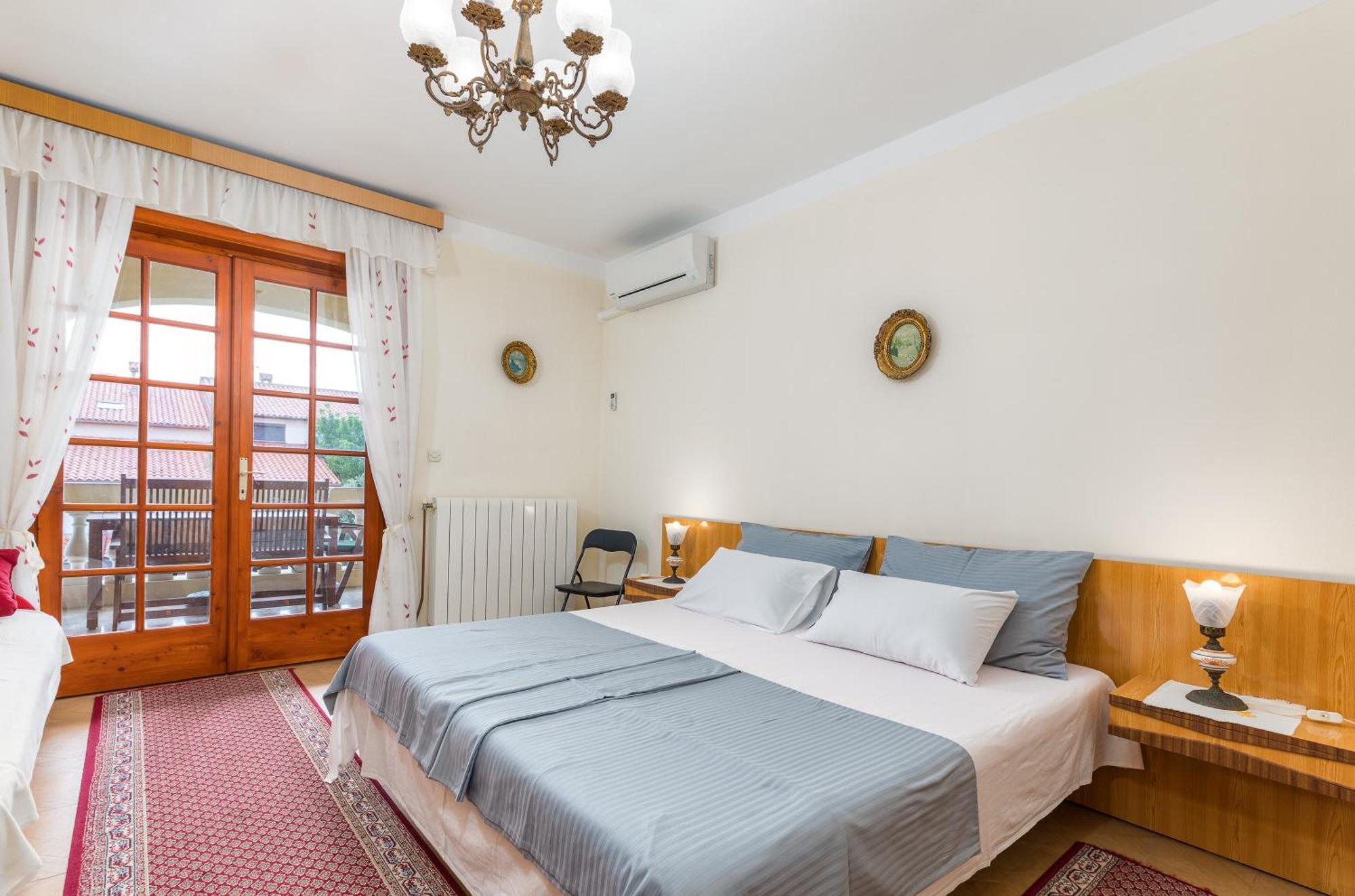 Villa Nada In Fazana - Near The Beach Экстерьер фото