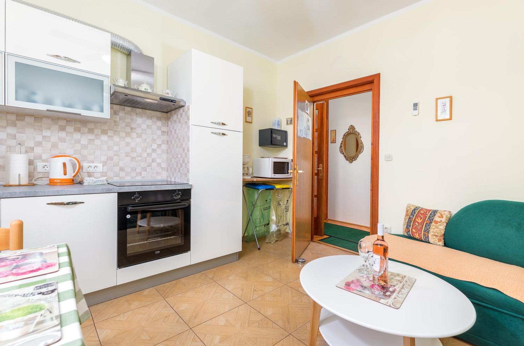Villa Nada In Fazana - Near The Beach Экстерьер фото