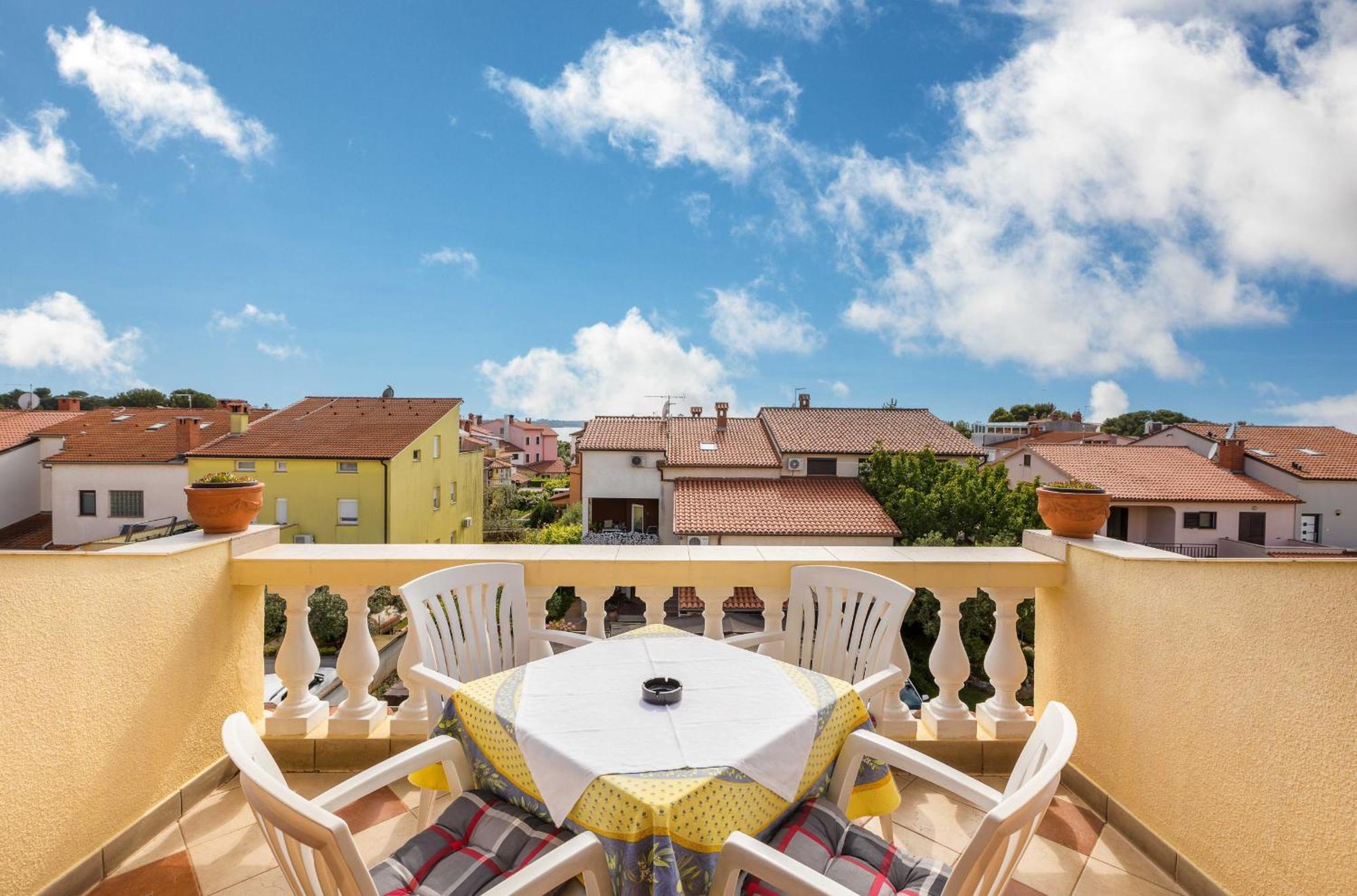 Villa Nada In Fazana - Near The Beach Экстерьер фото